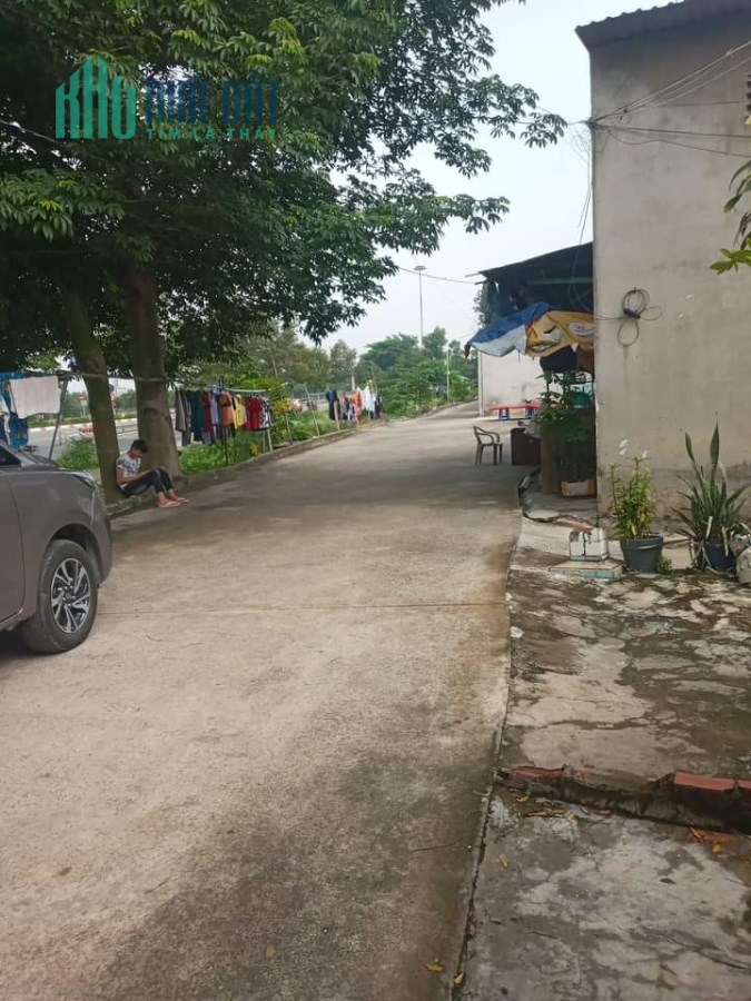 Chỉ 990tr có ngay 48.5m2 nhà đất vị trí đẹp tại Quận 9. LH:0988453743