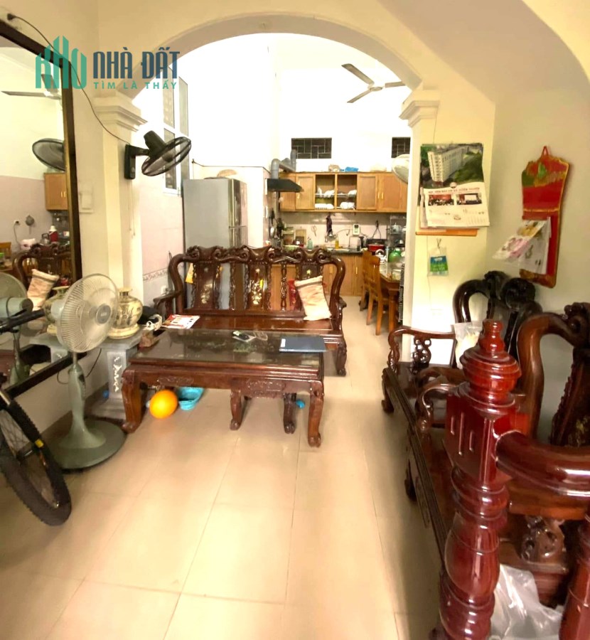 Hiếm! Xuân Đỉnh 48m2, 3.75 tỷ, Ngõ Thông, Ô đỗ, 3 thoáng sáng.