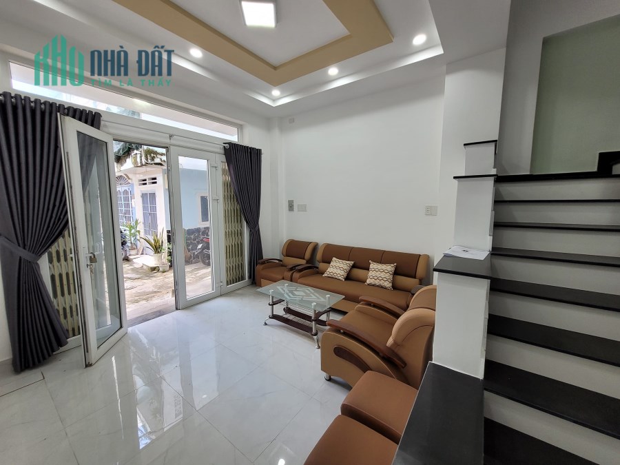 HXH-NHÀ ĐẸP Ở NGAY- 2 MẶT THOÁNG- TẶNG NỘI THẤT-38M2-NHỈNH 5 TỶ