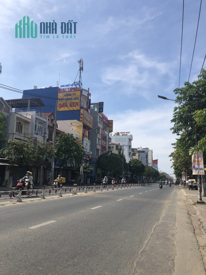 Bán nhà MT Nguyễn Văn Lượng, P.10, Gò Vấp: 4,2 x 14, giá 16 tỷ