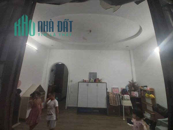 Bán Nhà Ngang 5m Khu Him Lam Phường Tân Hưng Giá Chỉ 5,7 Tỷ Trung Tâm Quận 7