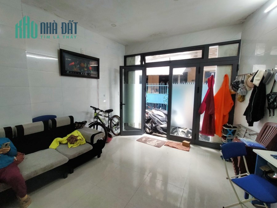 Nhà Lê Duẩn thông Hùng Vương, 41m2, 2 tầng, mới đẹp