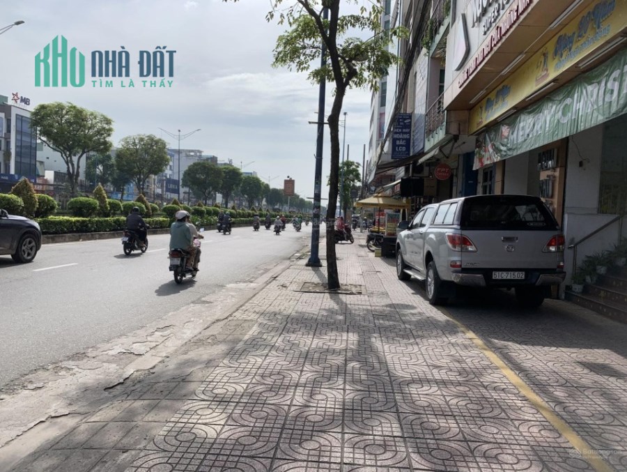 CHÍNH CHỦ BÁN BUILDING 2 MẶT TIỀN TRƯỜNG CHINH 375 M2 10 TẦNG.
