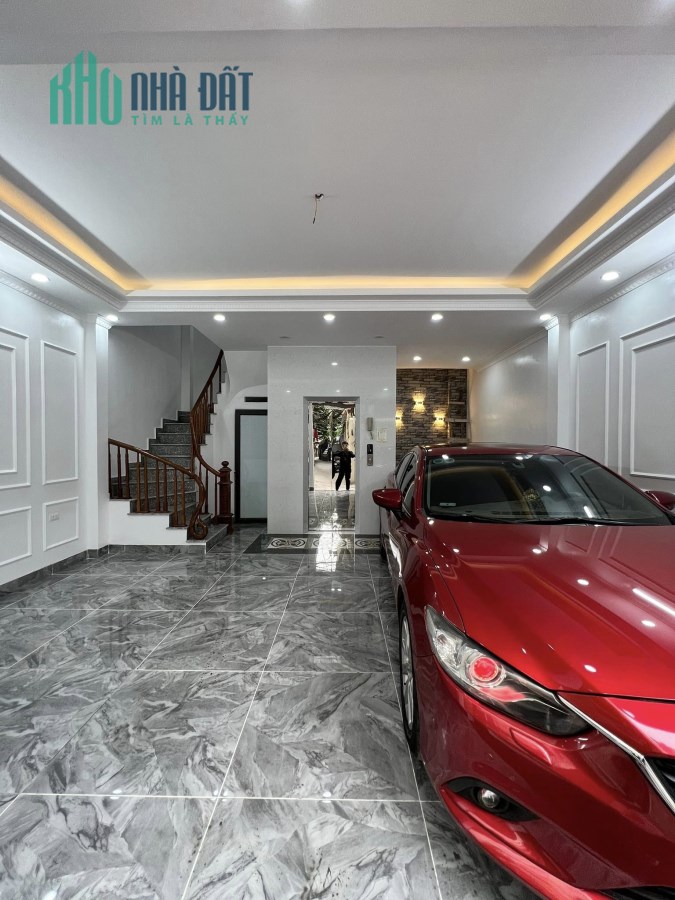 Nhà đẹp ngõ 358 Bùi Xương Trạch 50m2 mặt tiền 6.1m nhà mới ở ngáy thang máy gara kinh doanh