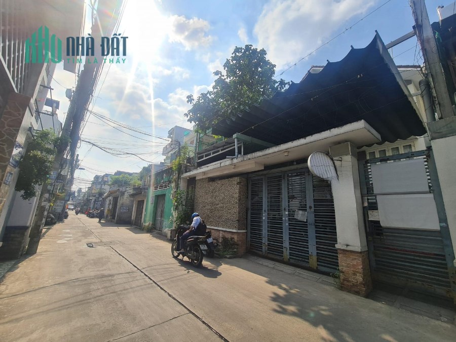 BÁN GẤP NHÀ MẶT TIỀN ĐƯỜNG 100 BÌNH THỚI  QUẬN 11 - NGAY VÒNG XOAY LÊ ĐẠI HÀNH + ÂU CƠ + LỮ GIA -
