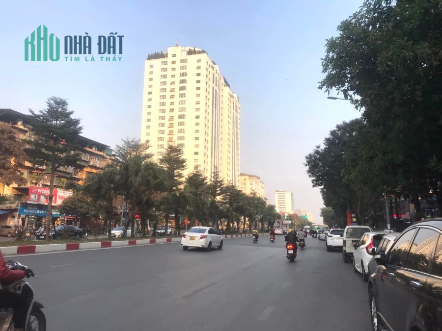 Mặt Phố VIP Hoàng Quốc Việt, 2 Thoáng Sáng Rực Rỡ 80m2, 6T MT 5M