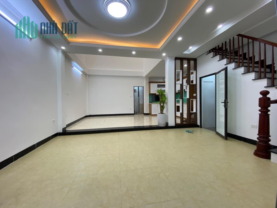 Cần bán gấp nhà Hoàng Văn Thái, Thanh Xuân, Phân lô, oto, ngõ thông, 75m², giá 8 tỷ