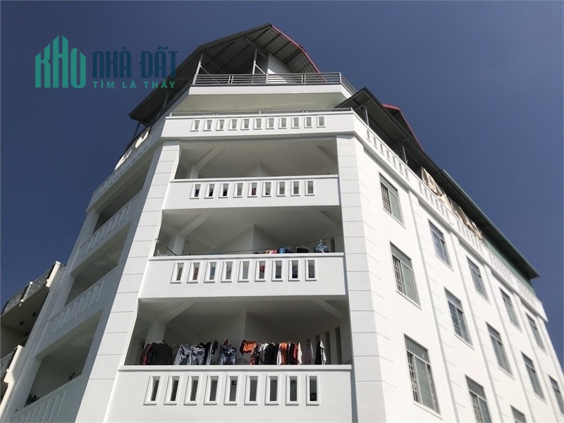 Cho thuê phòng trọ trên tầng thượng tòa nhà thang máy khu Chí Linh P10, TPVT