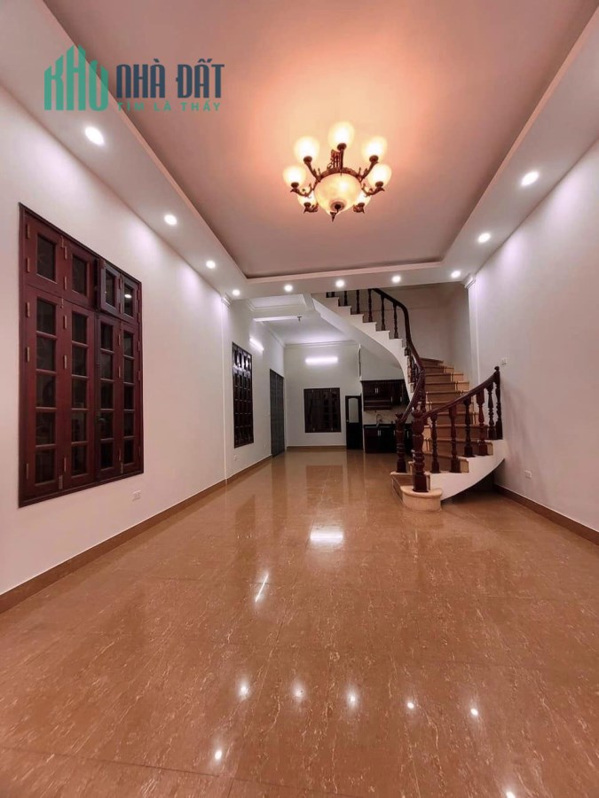 Bán nhà Phân Lô Phùng Chí Kiên, lô góc 2 mặt Ôtô, kinh doanh, 70m2x5T, giá 15.95 tỷ 0969693855.