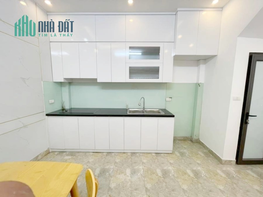 ♥️Nhà Thanh Lân 40m Ô tô vào nhà Giá chỉ 100