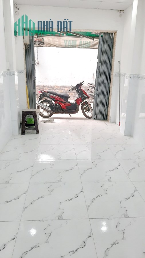 Nhà sát MT đường Tám Danh P4Q8. Giá 3,25 tỷ TL