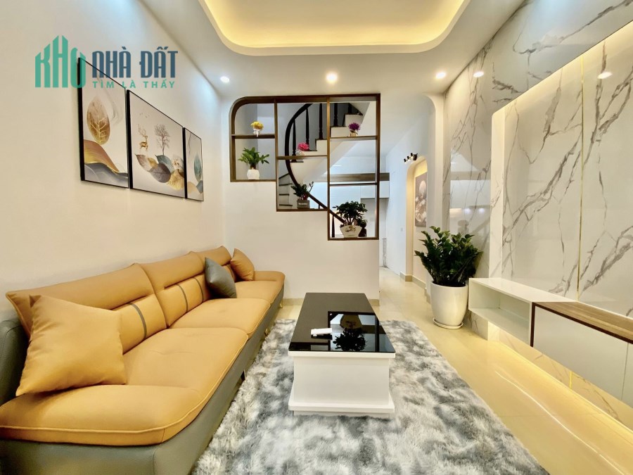 NHÀ 5 TẦNG MỚI ĐẸP ĐƯỜNG GIẢI PHÓNG,AN SINH ĐỈNH, DT 35M GIÁ 4,5 TỶ.