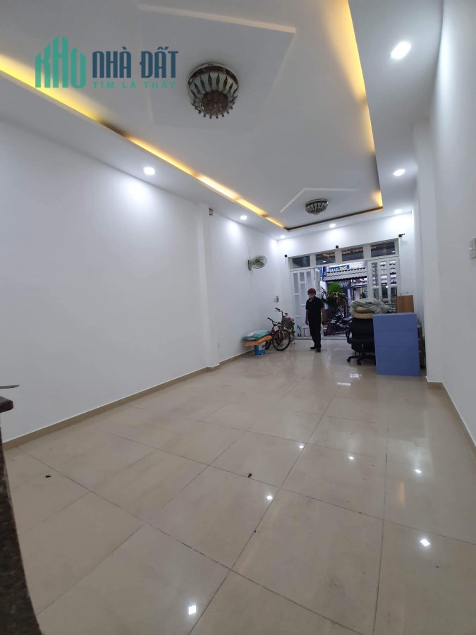 Bán nhà đường Lê Văn Thọ Gò Vấp, 60m2, 3PN, 2WC, 3 tỷ