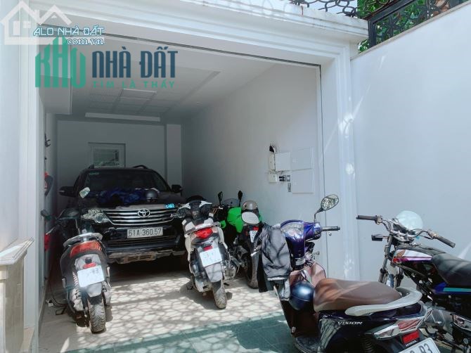 Bán nhà HXH, 4 PN, Đường Đặng Văn Bi, Trường Thọ, Thủ Đức, chỉ 47tr/m2.