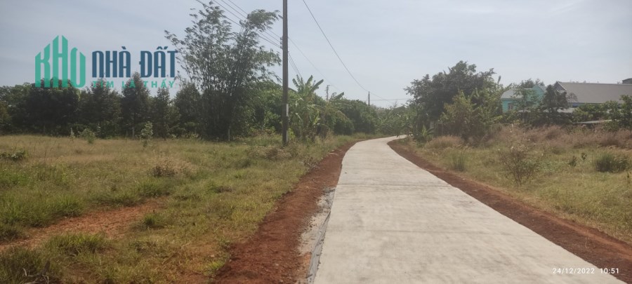 Bán đất KDC Bù Đăng 250m2 (100m TC) , MT đường 18m