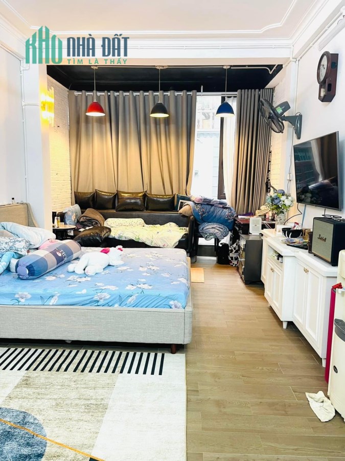 BÁN NHA  TRƯỜNG CHINH 36M 5 TẦNG 8.8 TỶ 
CỰC HIẾM - CÁCH MẶT PHỐ 10M -  Ô TÔ - KINH DOANH