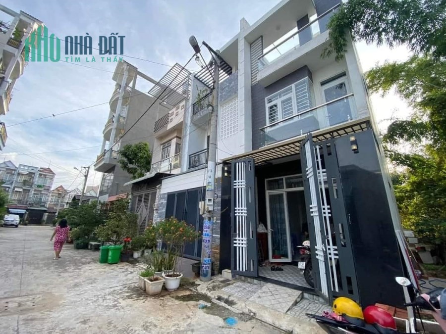 Ngộp Bank - 3 Tầng 4.2 x 15 HXH  -Trần Thị Cờ - Thới An Q12 - 4 Tỷ