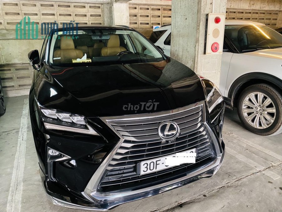 Chính hãng nhập RX350 + Full Body Kit từ Lexus