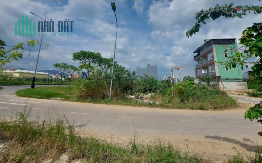 .Đất 3 Mặt Tiền Hoàng Thị Loan, 240m2, đất vàng giá đầu tư