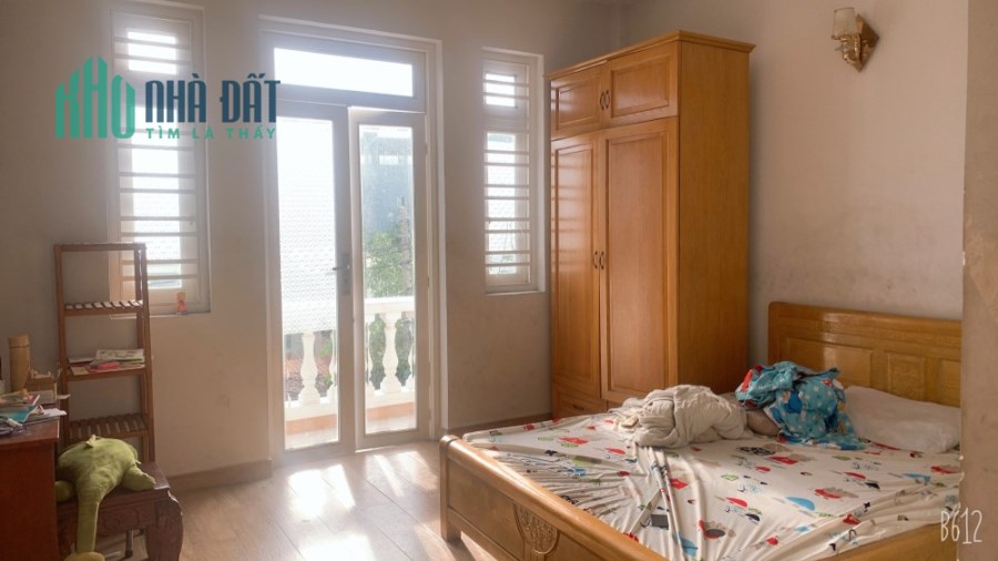 Hiếm( 45m2 ) giá 2,9 ty p16 Lê Văn Thọ gò vấp