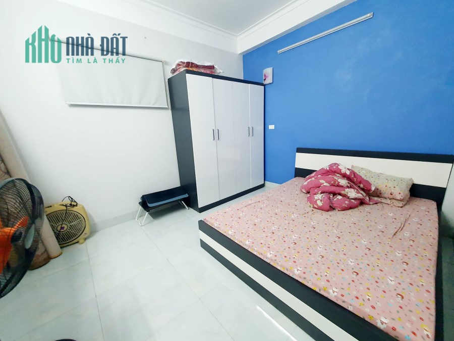 Bán nhà Bồ Đề, Long Biên 36m2, nhà ĐẸP 5 tầng, 2 thoáng. LH 0357613689