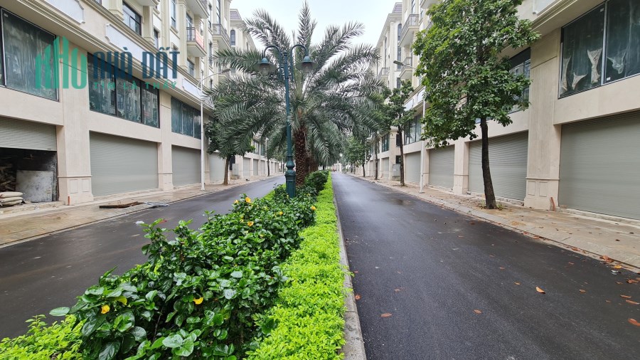 Bán Shophouse HimLam Vạn Phúc, Kinh Doanh - Suất ngoại giao - giá 18.5 tỷ - Đường Tố Hữu .