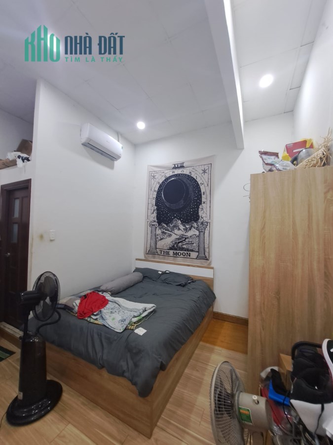 Bán nhà Hoàng Trọng Mậu, Quận 7,DT 40m2, 4 PN,  giá chỉ hơn 4 tỷ