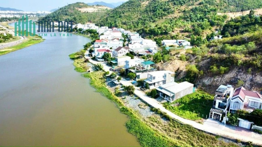 TĐC View sông Thuỷ Tú, Vĩnh Thái - TP Nha Trang phù hợp ở và để dành ra biển chỉ vài phút.