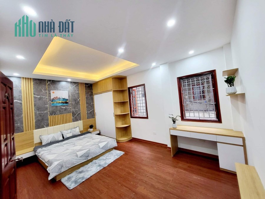 Cần Bán gấp trước tết, Bán Nhà Đồng Nhân, Đông La, Hoài Đức 51m 4 tầng, Ô tô, chỉ 2,x tỷ