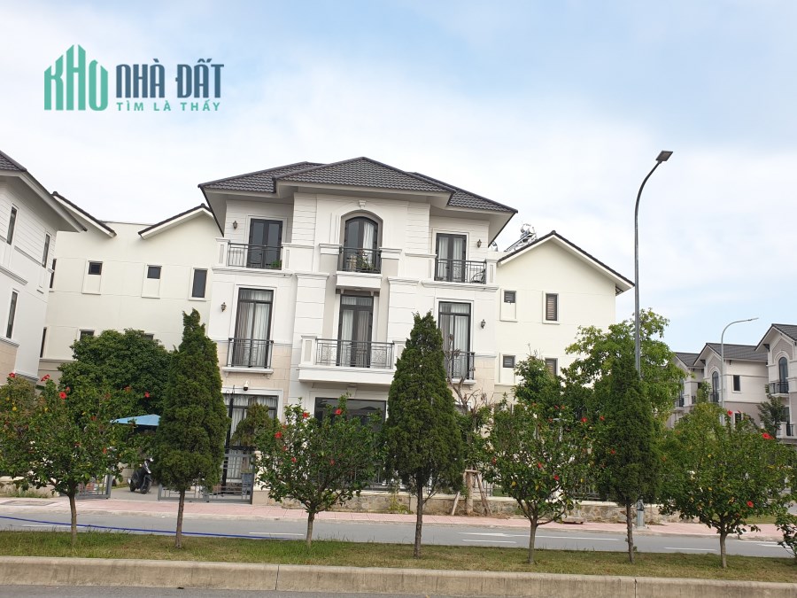 Chính chủ gửi bán biệt thự đơn lập căn Hàng Hiếm tại khu đô thị Centa City , giá Sốc. 0967548779