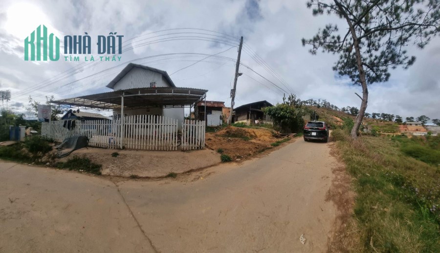 Cần bán gấp đất Biệt Thự view đẹp tại Măng Ling, Đà Lạt 750m2 giá chỉ 12.5 tỷ
