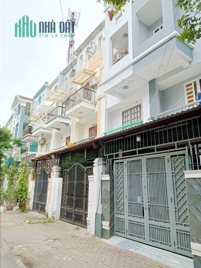 Nhà thuê nguyên căn đường 12m nội bộ Cao Lỗ KDC Đồng Diều P4Q4