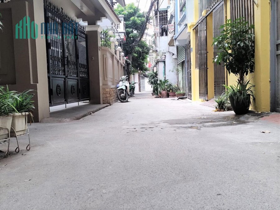 HIẾM!!! Bán Nhà Thanh Xuân 42m2*5 Tầng*6P.Ngủ, Nhà Đẹp Ở Ngay, Hai Thoáng, Gần Phố.