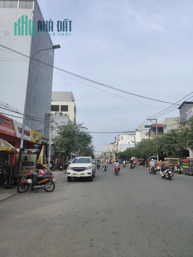 HƠN 6TỶ Nhà Đẹp 3Tầng,Ô tô VÀo Nhà Thành Mỹ P8 Tân Bình,46m2,Ngang 4.4m,Nở Hâu.