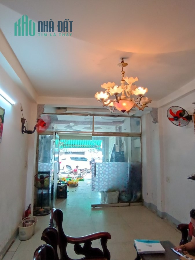 Bán Nhà HXH 8M Chợ Bình Long Bình Tân 2 lầu, 61m2 giá 4.59 tỷ