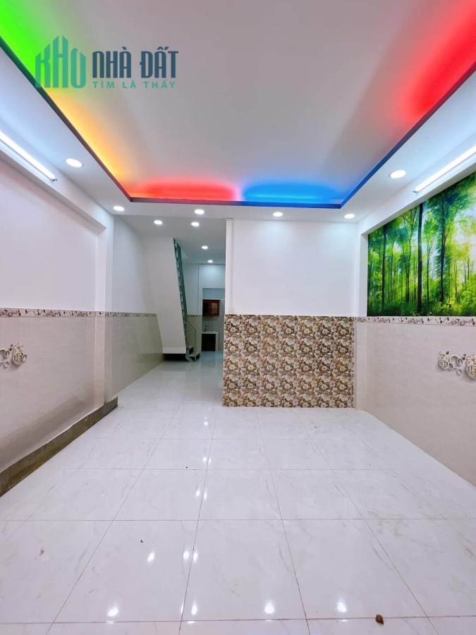 Bán nhà Rẻ Đẹp Nguyễn Tất Thành  Q4 Ngang 4,49 x 13.5m - 2 tấm có 69 triệu m