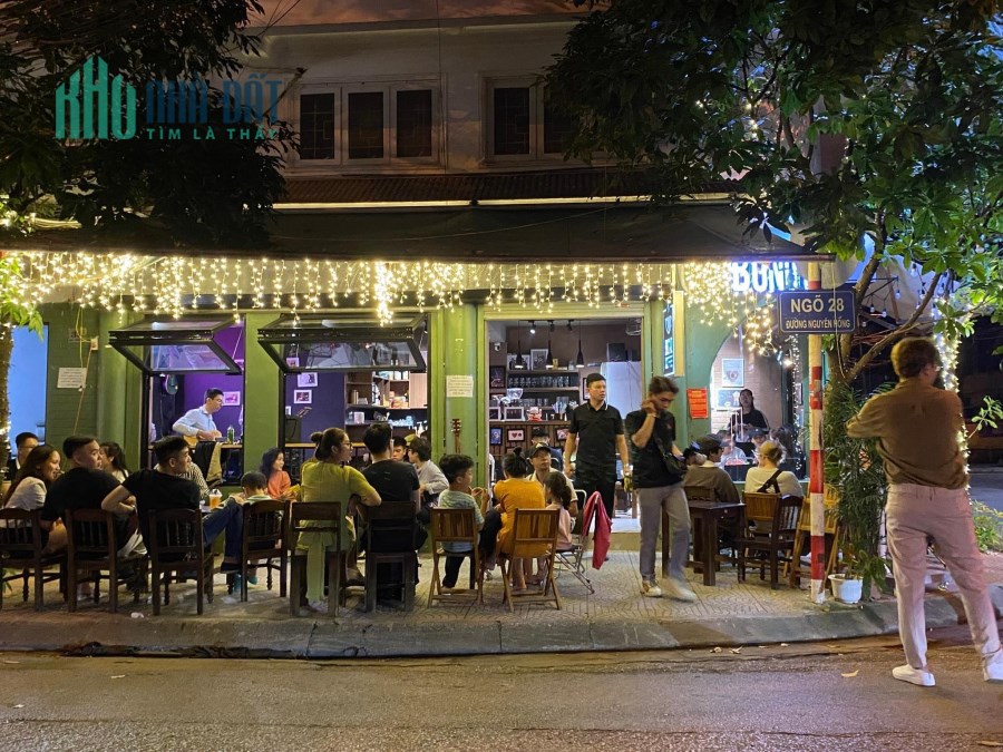 Bán nhà của giáo sư đại học Luật, 52m2, kinh doanh cafe, ô tô, vỉa hè, giá 18 tỷ