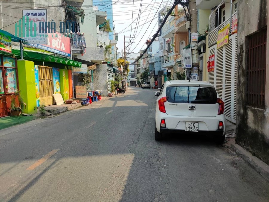 Cần bán nhà 4 tầng đường đỗ nhuận, hẻm xe tải quay đầu, 90m2 chỉ 7.5 tỷ