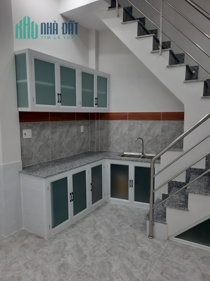 Bán nhà 2 tầng  Bùi Thế Mỹ, Tân Bình