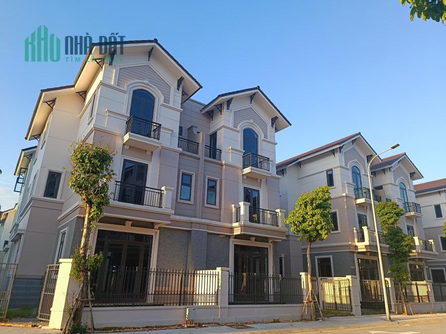 Duy nhất 1 căn Villa giá chính chủ rẻ 500tr so với thị trường alo ngay 0988447838