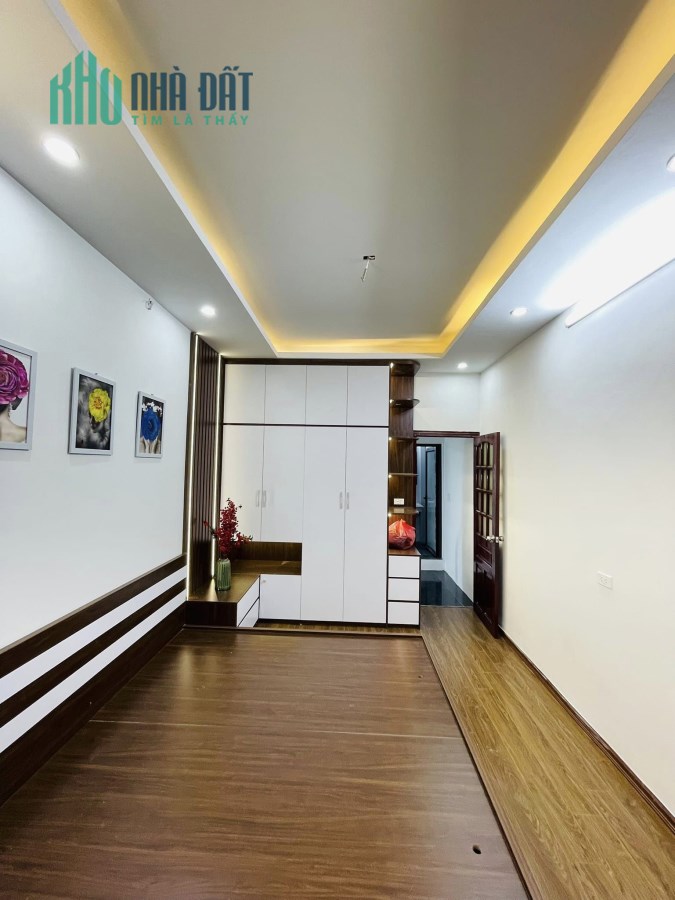 Bán nhà phố Trương Định, Quận Hai Bà Trưng, Hà Nội, 32 m², giá 3.55 tỷ, Full nội thất, ngõ thông,