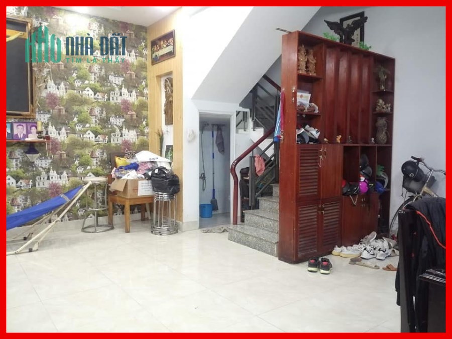 BÁN GẤP NHÀ 51m2, 4 tầng, NGUYỄN TRỌNG TUYỂN P8 PHÚ NHUẬN