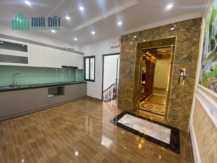 Bán nhà  phân lô Đội Cấn, Ba Đình, 45m, 6T thang máy, MT 5m, nhà đẹp mỹ mãn, giá 8 tỷ 8.