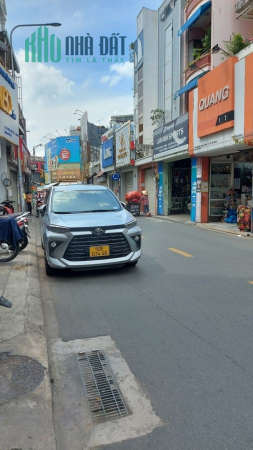 Bán Nhà Mặt Đường Nguyễn Trọng Tuyển Tân Bình 47m2 4 Tầng Giá 13 tỷ 5