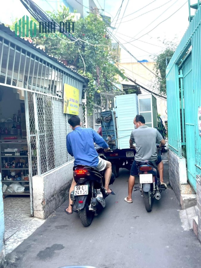 BÁN NHÀ GIÁ RẺ HỒ THANH BIÊN F4 QUẬN 8. DT 4.5x17. NHỈNH 3 TỶ. SHR- GPXD 4 TẦNG. HẺM THOÁNG