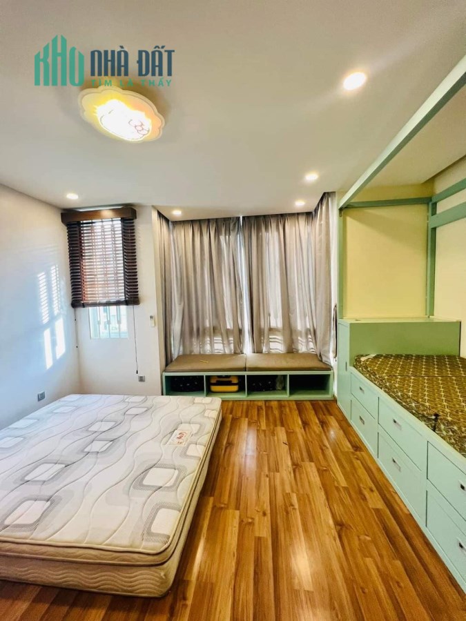 Cực Hiếm, Bán Nhà Xuân Phương, Nam Từ Liêm 90m 4 tầng, Ô tô, chỉ 5,x tỷ