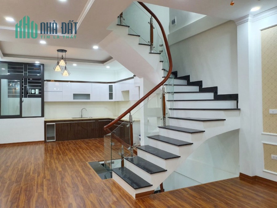 Bán gấp nhà 113m2 HXT, Chương Dương Linh Chiểu Thủ Đức giá chỉ 4.4 tỷ