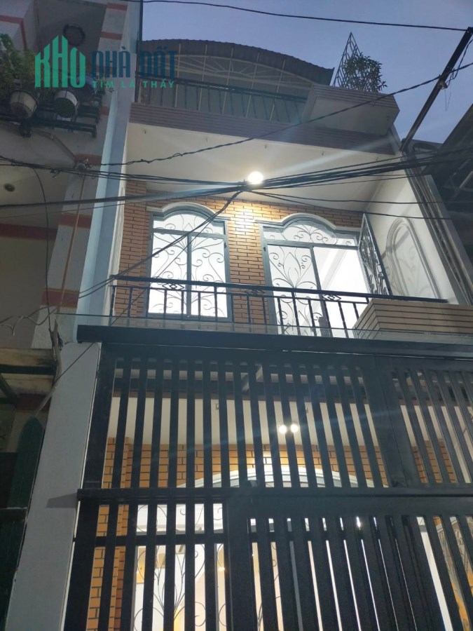 BÁN GẤP NHÀ 30m ra HV BÁNH, 3 TẦNG, 45m2, DUY TÂN P15 PHÚ NHUẬN