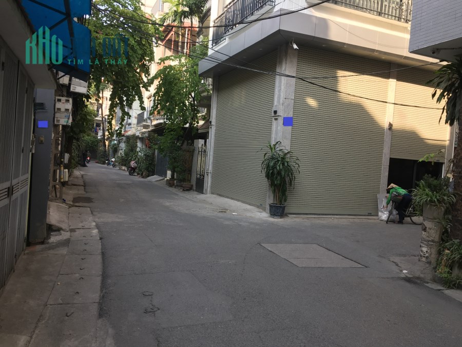 Bán nhà mặt phố quận Hai Bà Trưng, khu VIP. 100m2 gara ô tô. Giá 13.5 tỷ