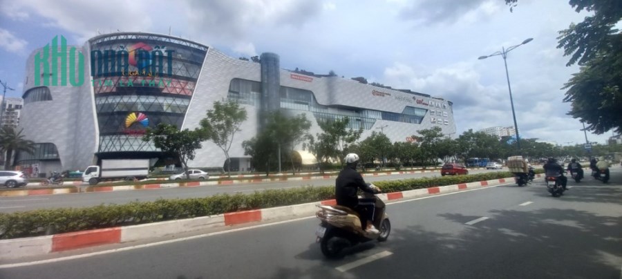 Bán Nhanh cực ngon HXH 220M (8x27,5) sau Gigamall chỉ 18 tỷ 1 TL Dòng tiền 150tr/th
